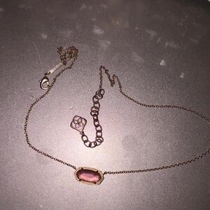 Kendra Scott pink pendant necklace